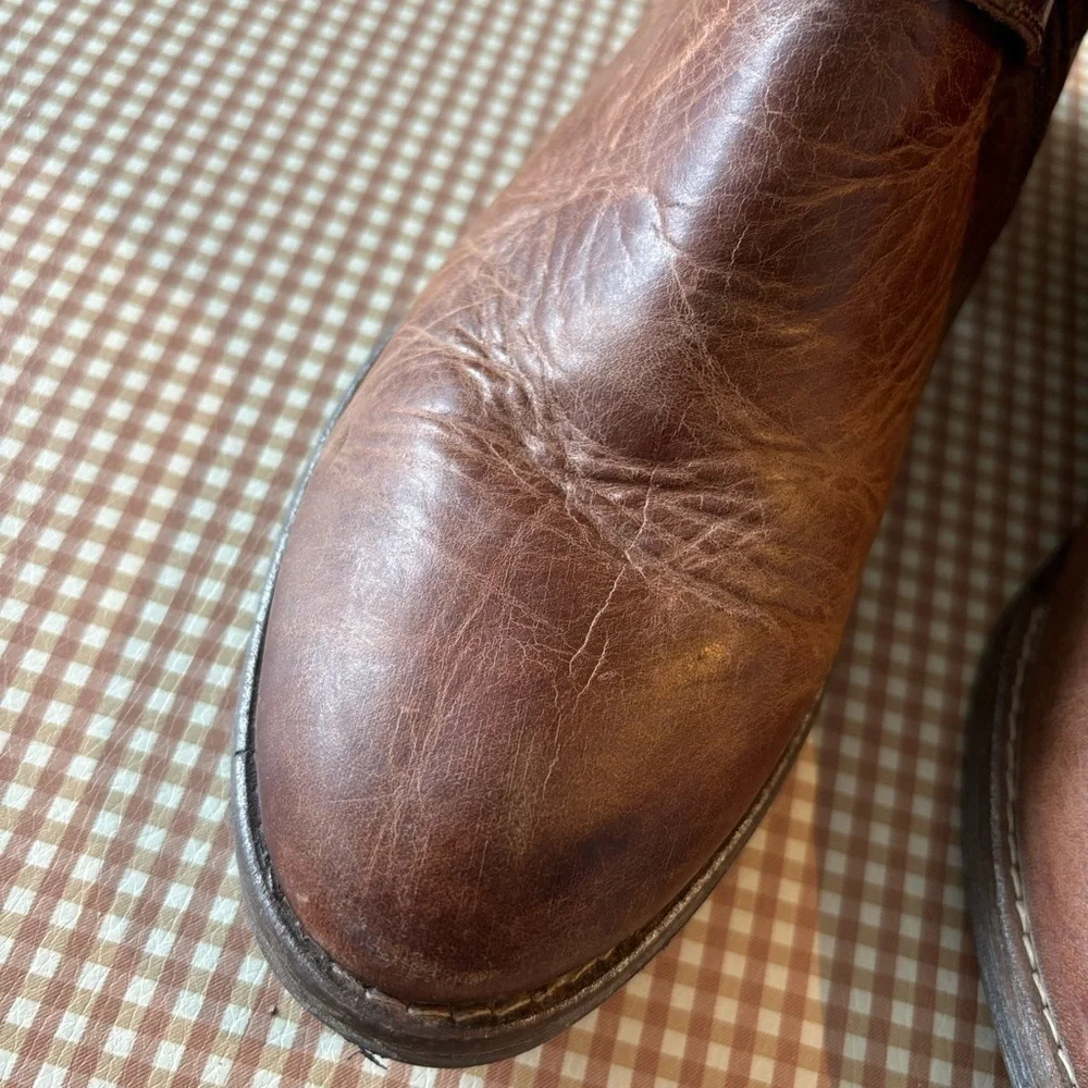 Sterling River short leather boots booties with buckles. Size 9